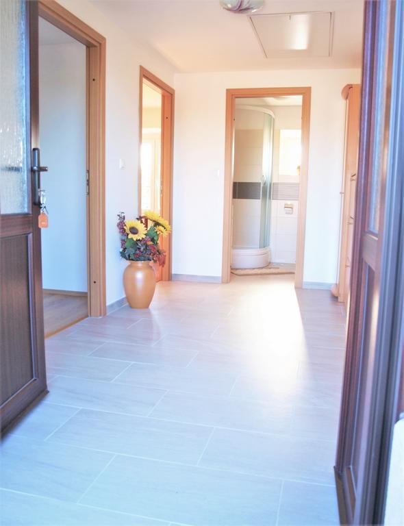 Apartment Rado Vrbnik Ngoại thất bức ảnh
